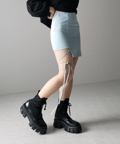 【 ２color 】クロスストラップサイドリボンミニスカート ／ cross strap side ribbon mini skirt