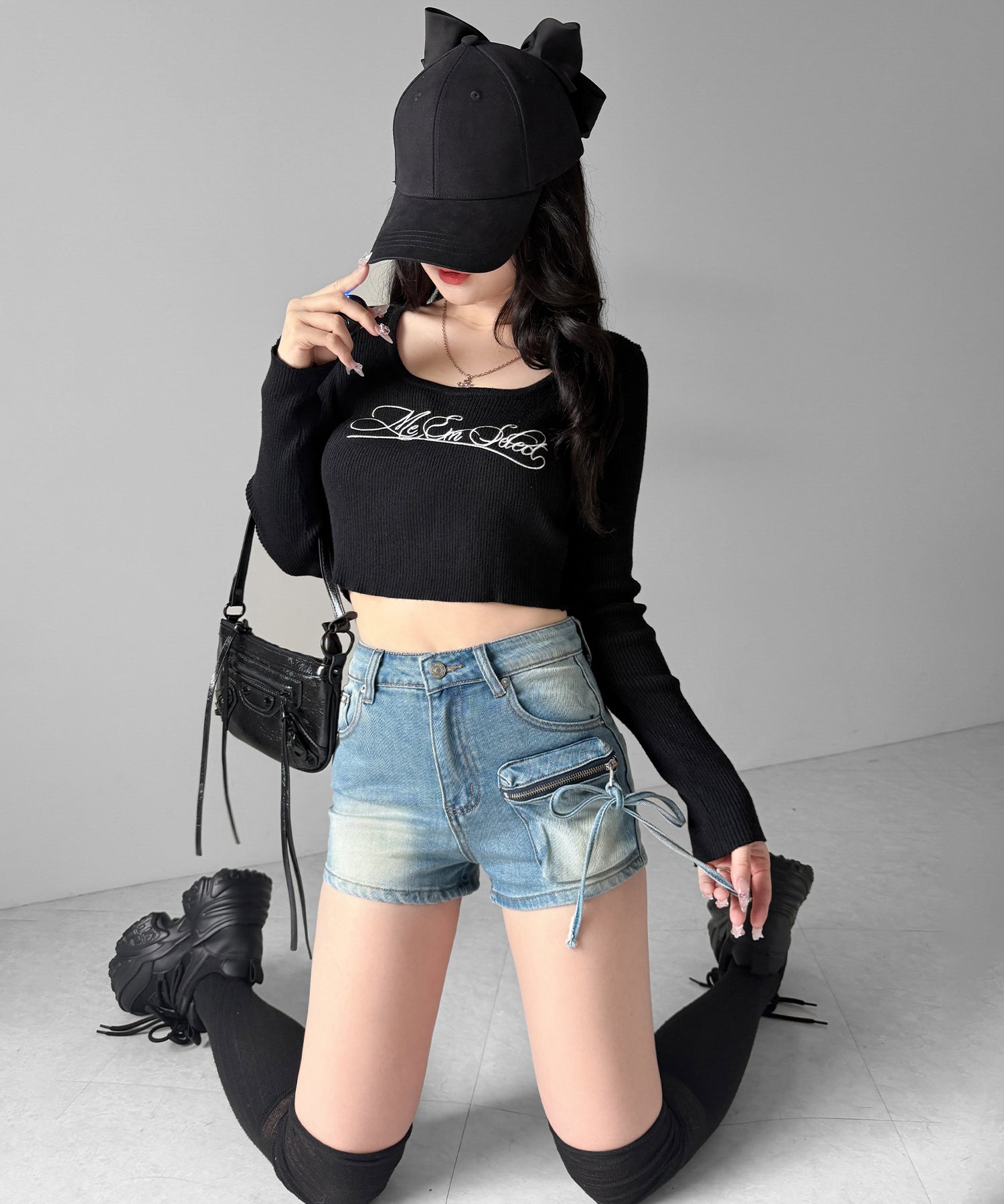 リボンストリングカーゴポケットデニムショートパンツ／ribbon string cargo pocket denim short pants