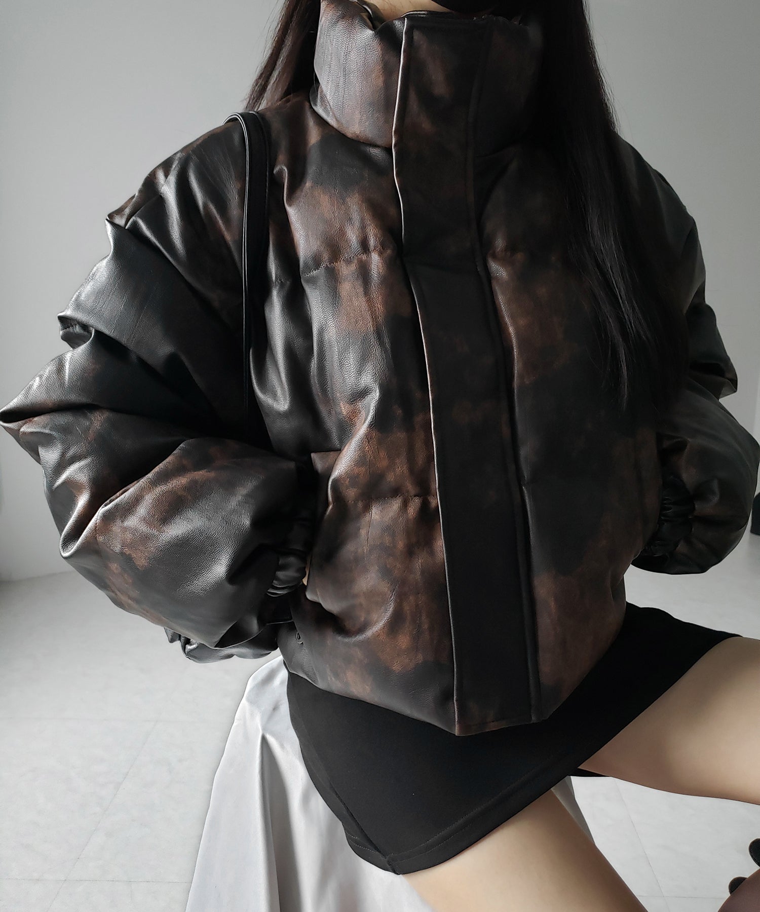 【 ２color 】ヴィンテージタイダイフェイクレザーショートダウンジャケット ／ vintage tyedye fake leather short down jacket