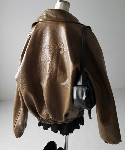 【 ２color 】バックリボン刺繍ヴィンテージライクフェイクレザーブルゾン ／ back ribbon vintage like fake leather blouson