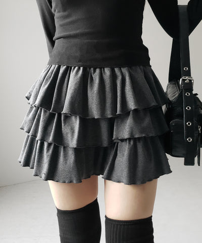 【 ３color 】３段フリルカットソーミニスカパン ／ 3 frill cutsew mini skirt pants