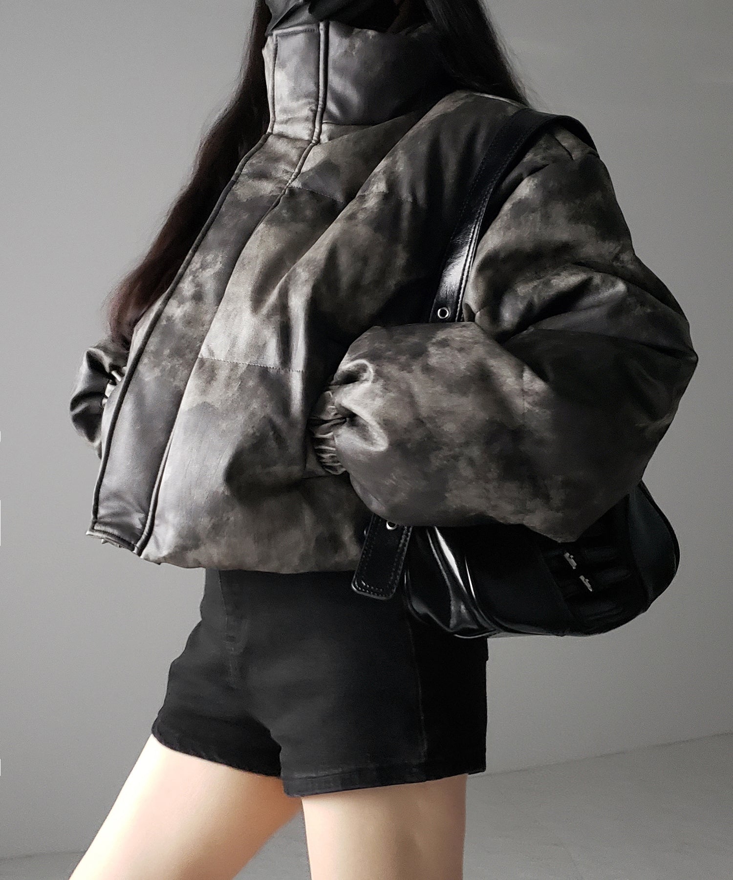 【 ２color 】ヴィンテージタイダイフェイクレザーショートダウンジャケット ／ vintage tyedye fake leather short down jacket