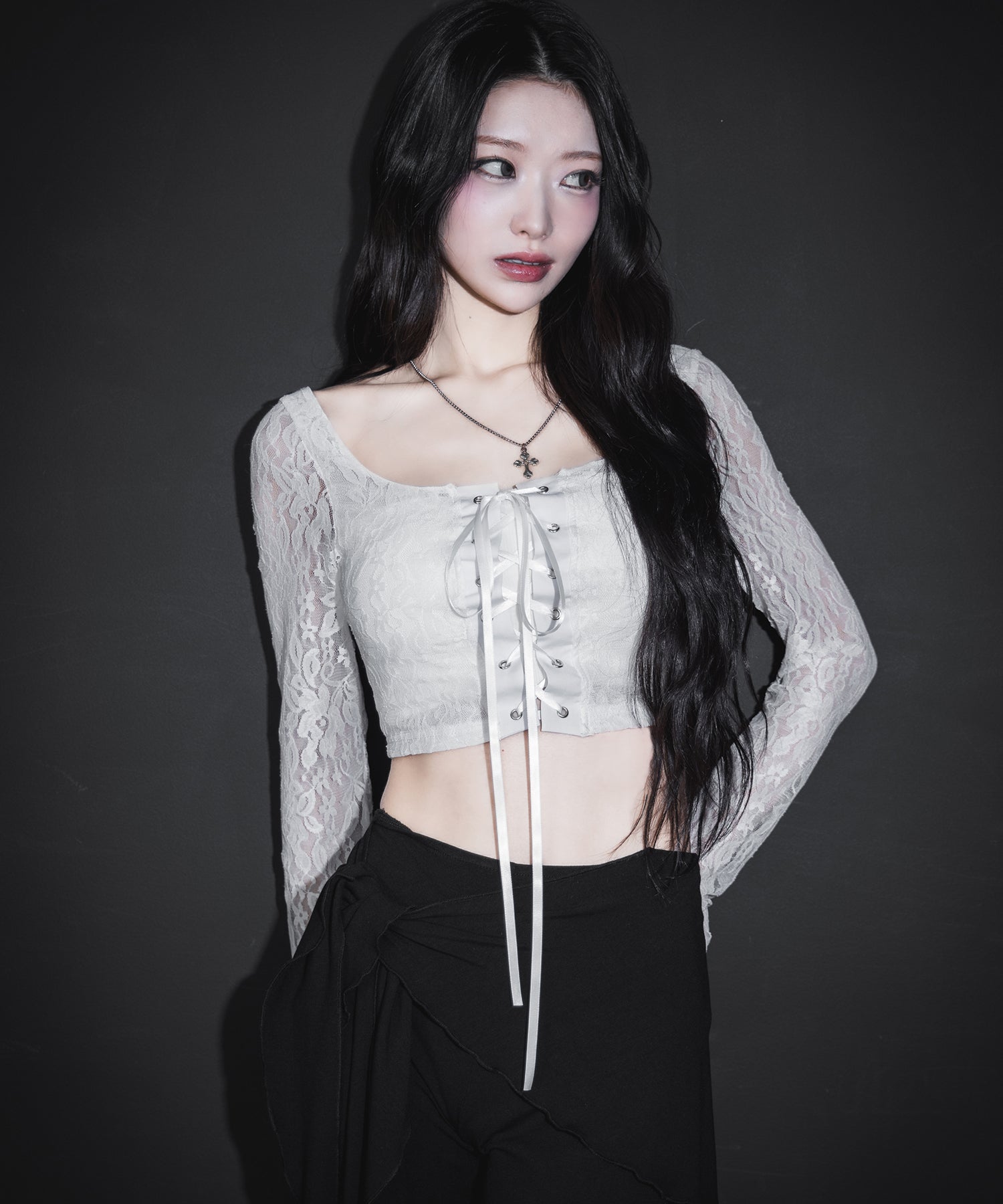 【 ２color 】レースアップコルセットリボンショートレーストップス ／ laceup corset ribbon short lace tops