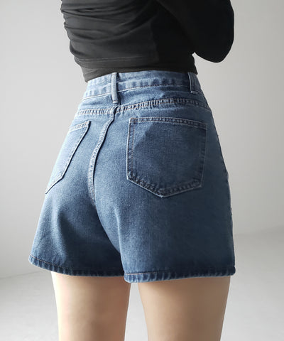 【 ２color 】ミニリボン刺繍ハイウエストデニムショートパンツ ／ mini ribbon  embroidery high waist denim short pants