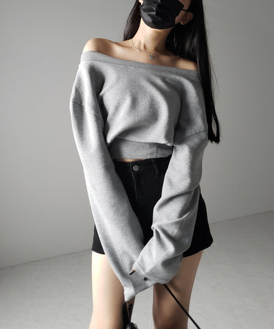 【 2color 】オフショルダーショートスウェットライクトップス ／ off shoulder short sweat like tops