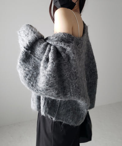ボリュームワイドスリーブショートシャギーニットカーディガン ／ volume wide sleeve short shaggy knit cardigan