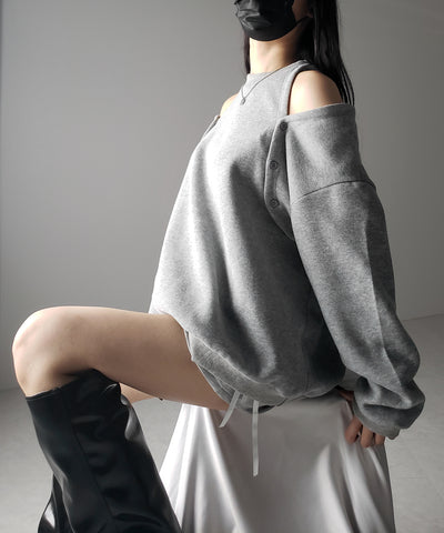 【 ３color 】オープンショルダーカットアウトオーバースウェット ／ open shoulder cutout over sweat