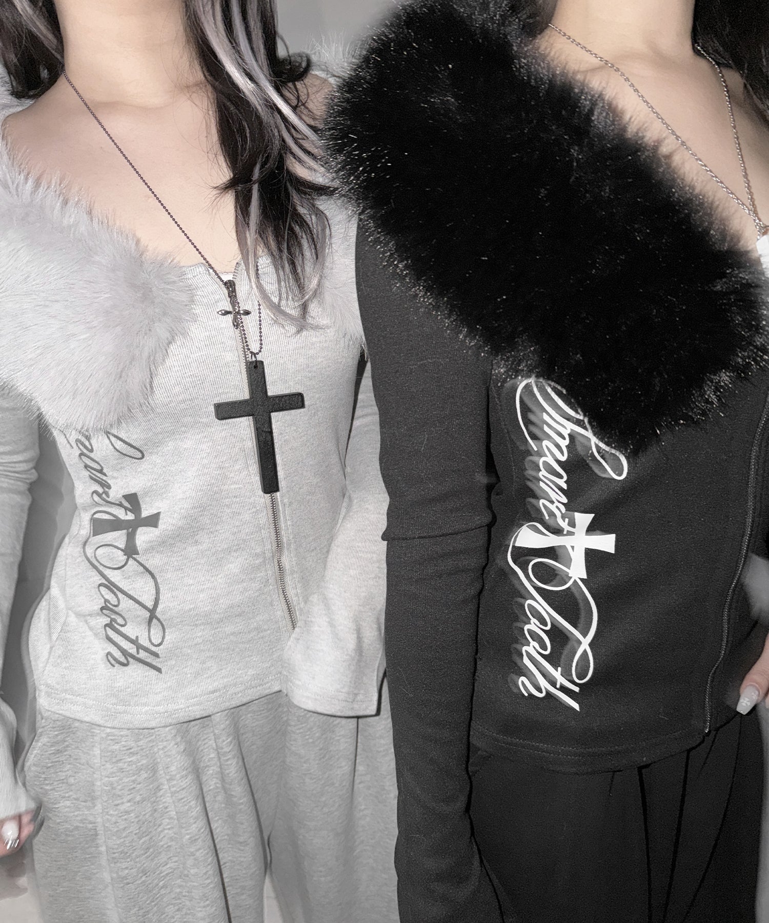 ファー襟クロスロゴジップアップリブカーディガン ／ fur collar cross logo zipup rib cardigan