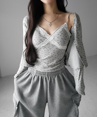 【 ２点セット 】小花柄レースキャミソール ＋ カーディガン SET ／ （ 2piece SET ）Floral lace camisole + cardigan SET