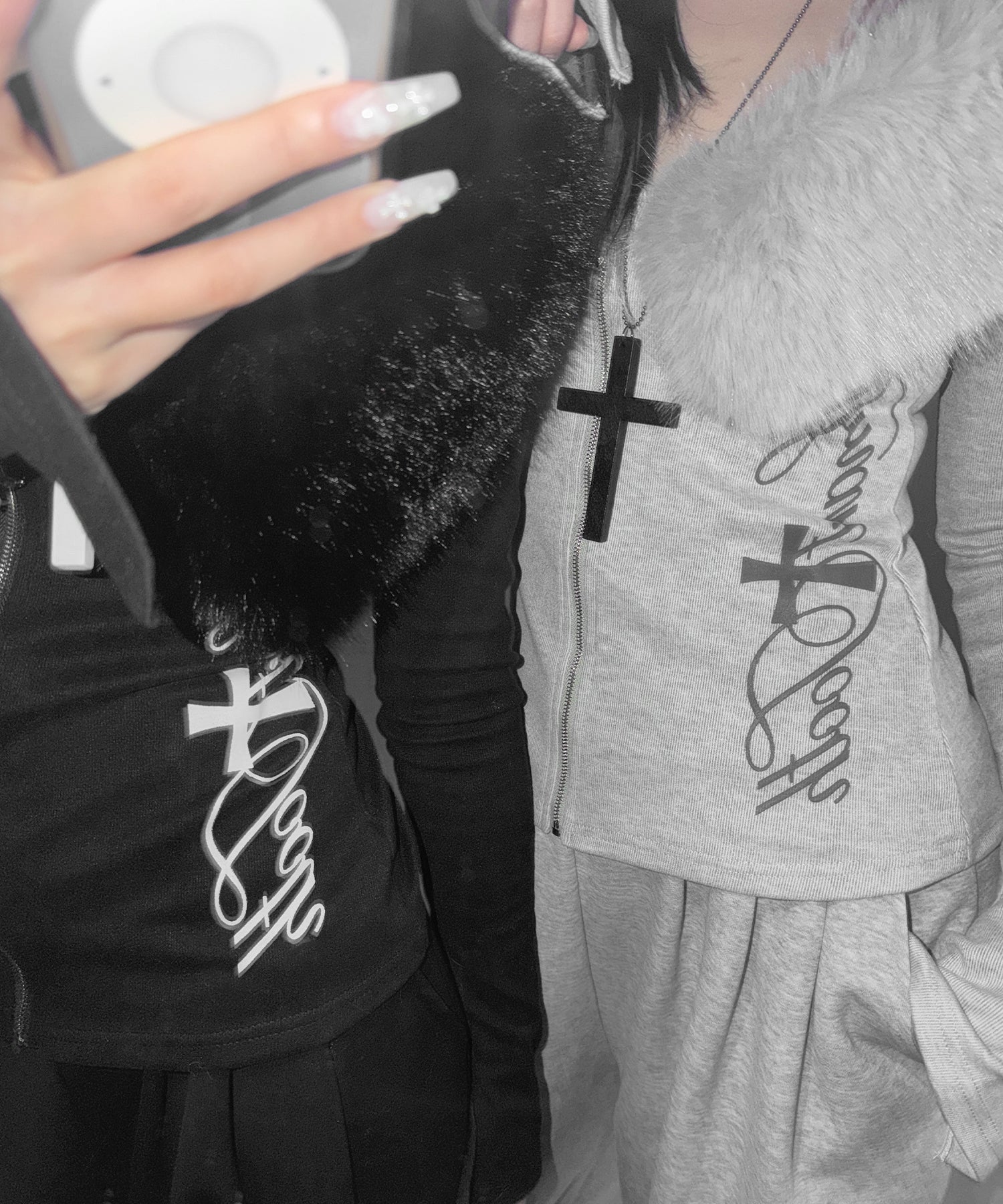 ファー襟クロスロゴジップアップリブカーディガン ／ fur collar cross logo zipup rib cardigan