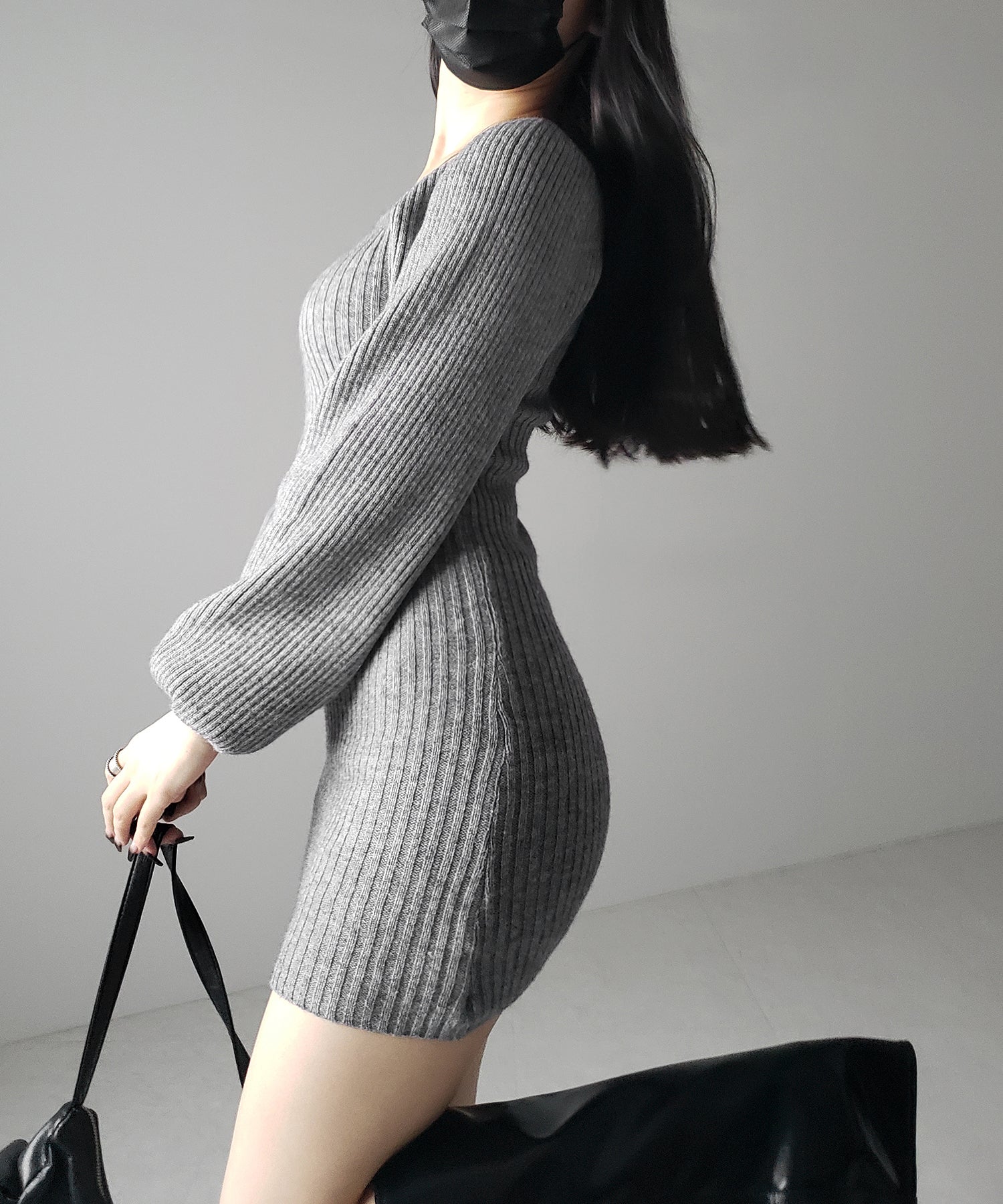 【 ２color 】スクエアネックリブニットミニワンピース ／ square neck rib knit mini one piece