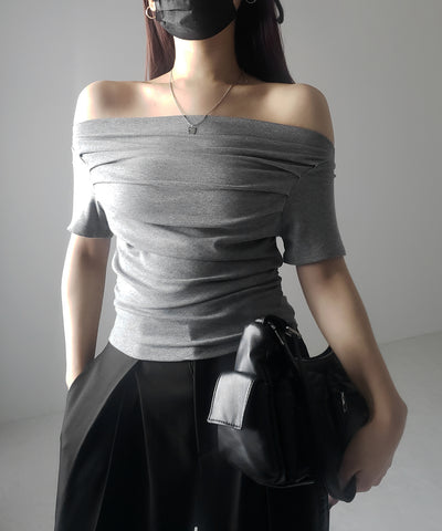 【 ３color 】半袖タックデザインドレープオフショルダートップス