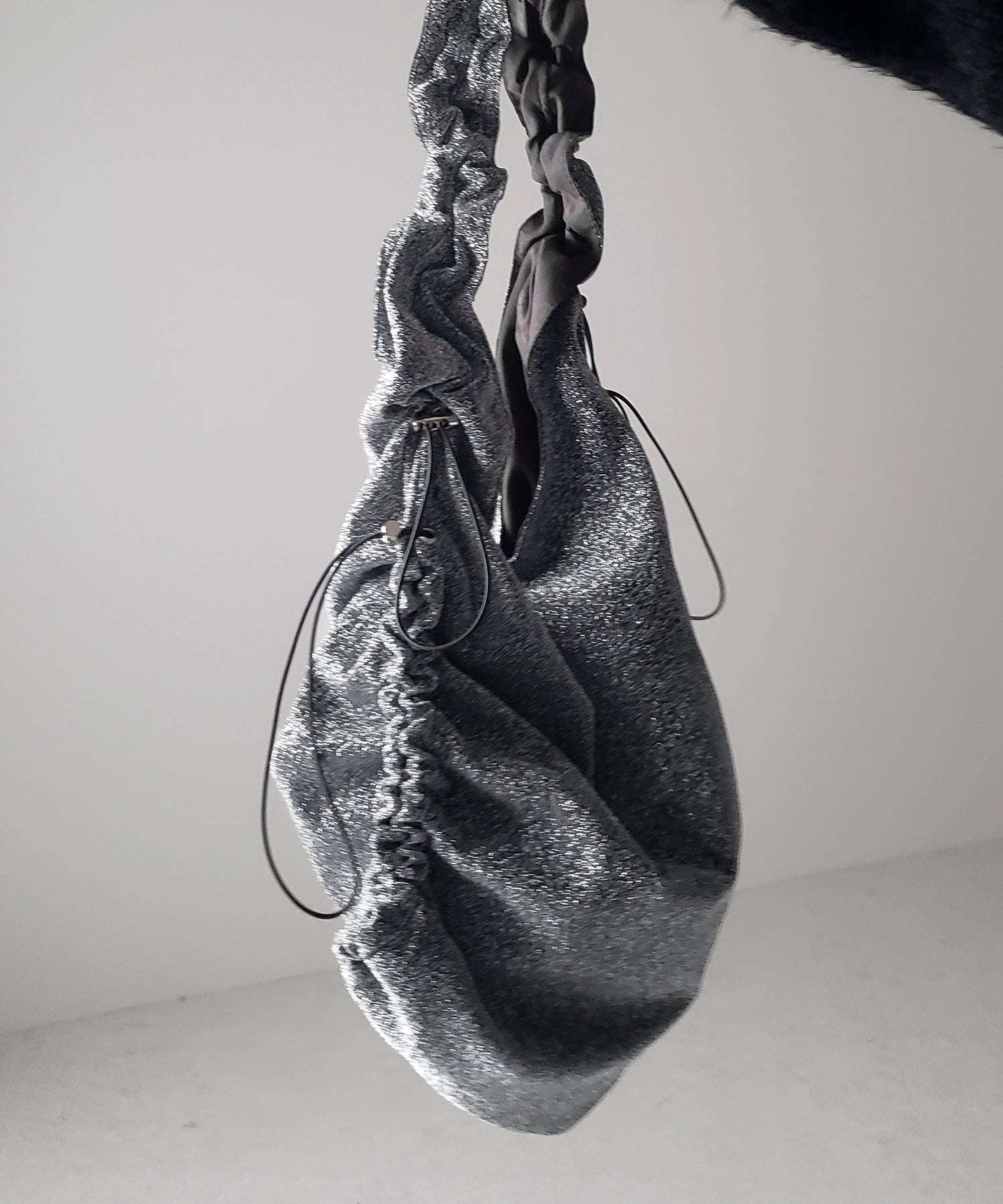STELLA McCARTNEY ショルダーバッグ すばらしかっ ラメブラック
