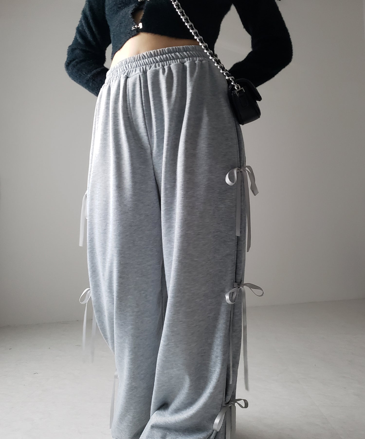 【 ２color 】３ストラップサイドリボンワイドスウェットパンツ／ three strap side ribbon wide sweat pants