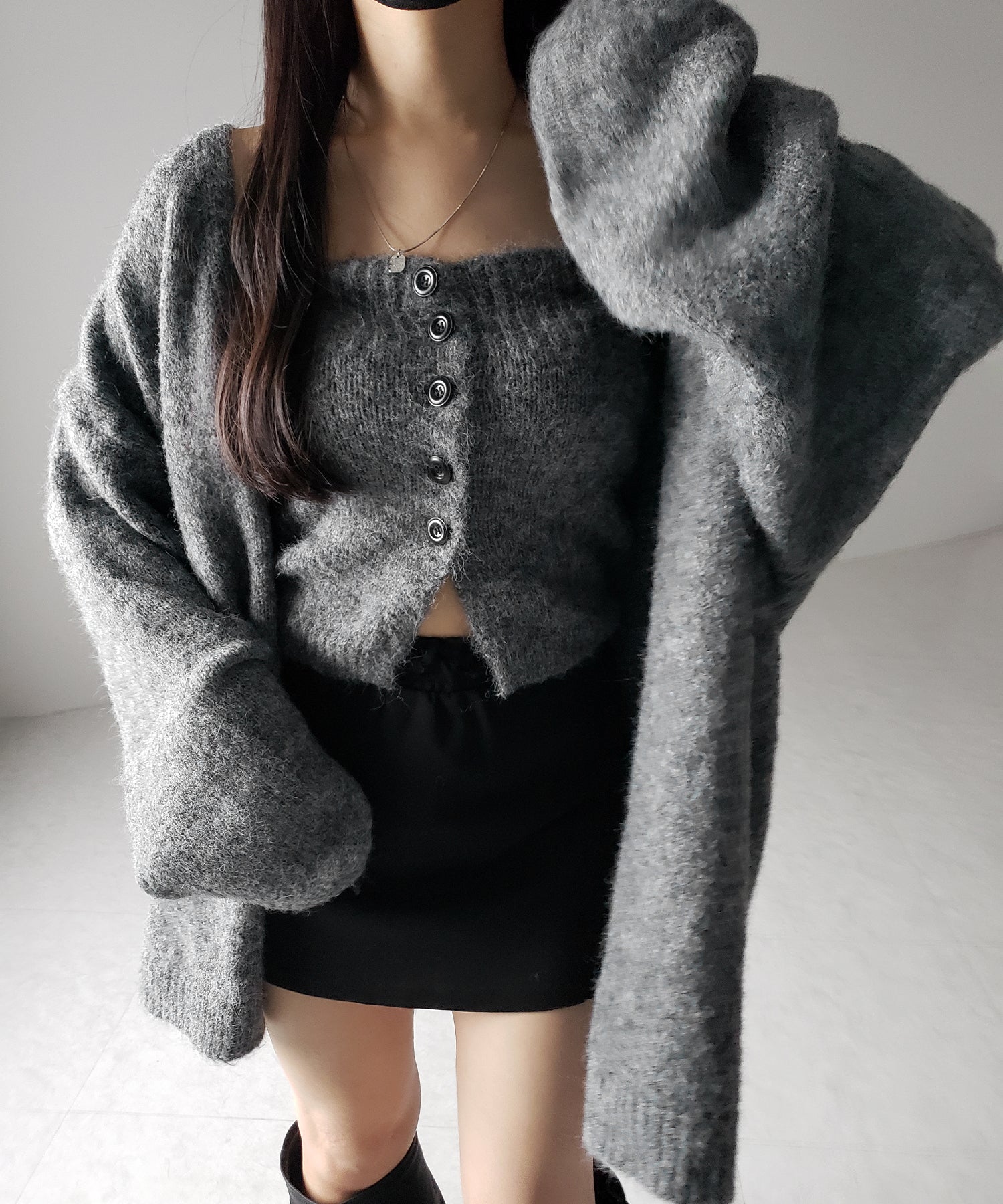 【 ２点セット 】ニットボタンビスチェ ＋ロングカーディガンセット ／ knit button bustier + long cardigan set