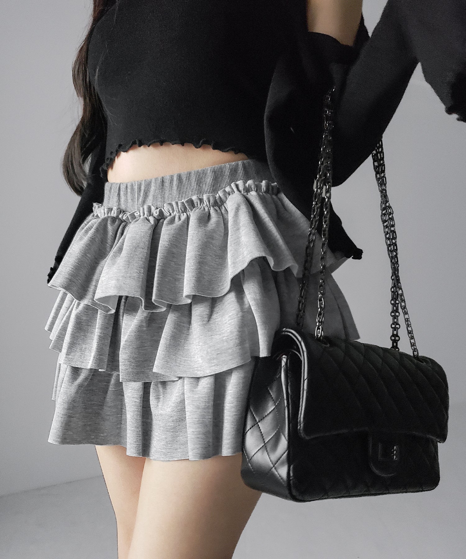 ティアードフリルカットソーミニスカート ／ tiered frill cut and sew mini skirt