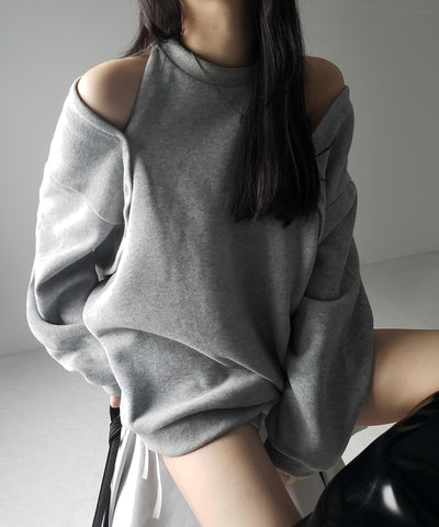 【 ３color 】オープンショルダーカットアウトオーバースウェット ／ open shoulder cutout over sweat
