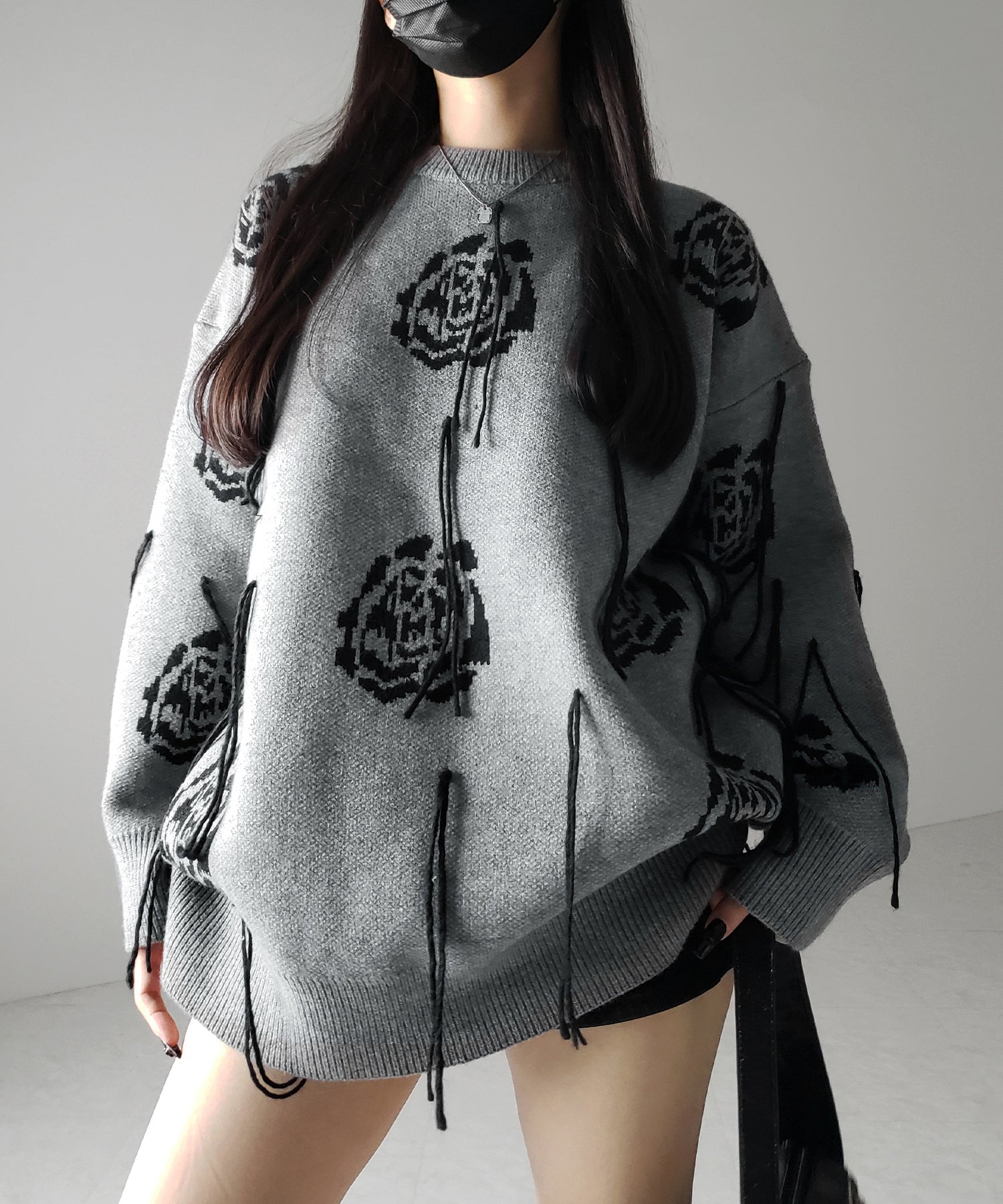 バラジャガードフリンジビッグシルエットニット ／ rose jacquard fringe big silhouette knit