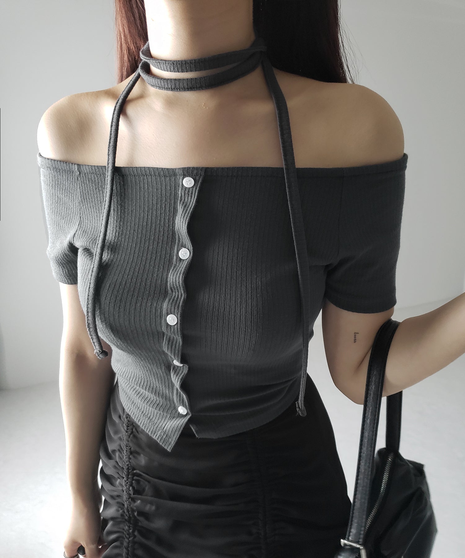 【 ２WAY 】ストラップリボンオフショルダーリブトップス ／ strap ribbon off shoulder rib tops