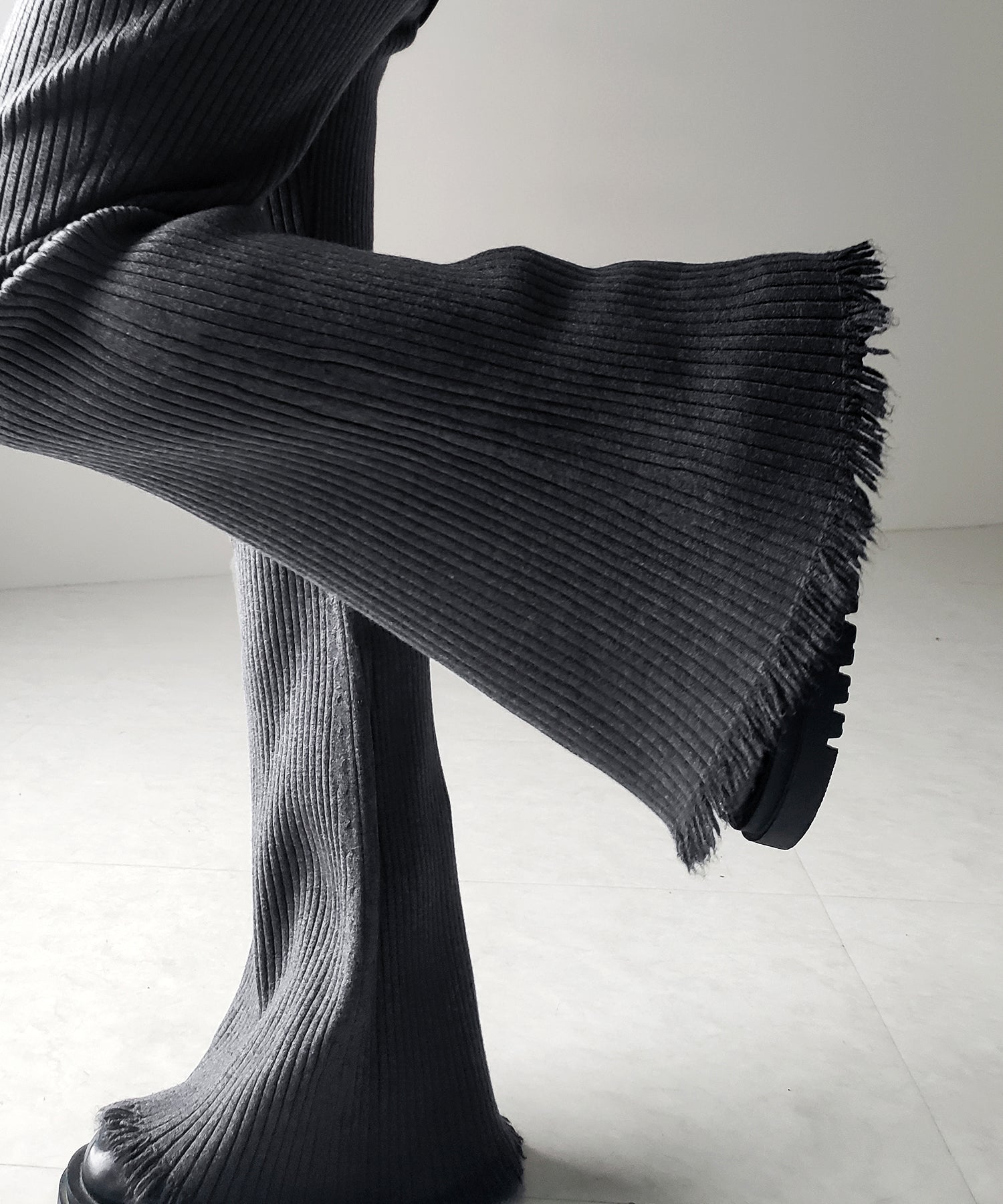 【 ２color 】フリンジリブニットフレアパンツ ／ fringe lib knit flare pants