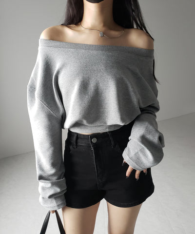 【 2color 】オフショルダーショートスウェットライクトップス ／ off shoulder short sweat like tops