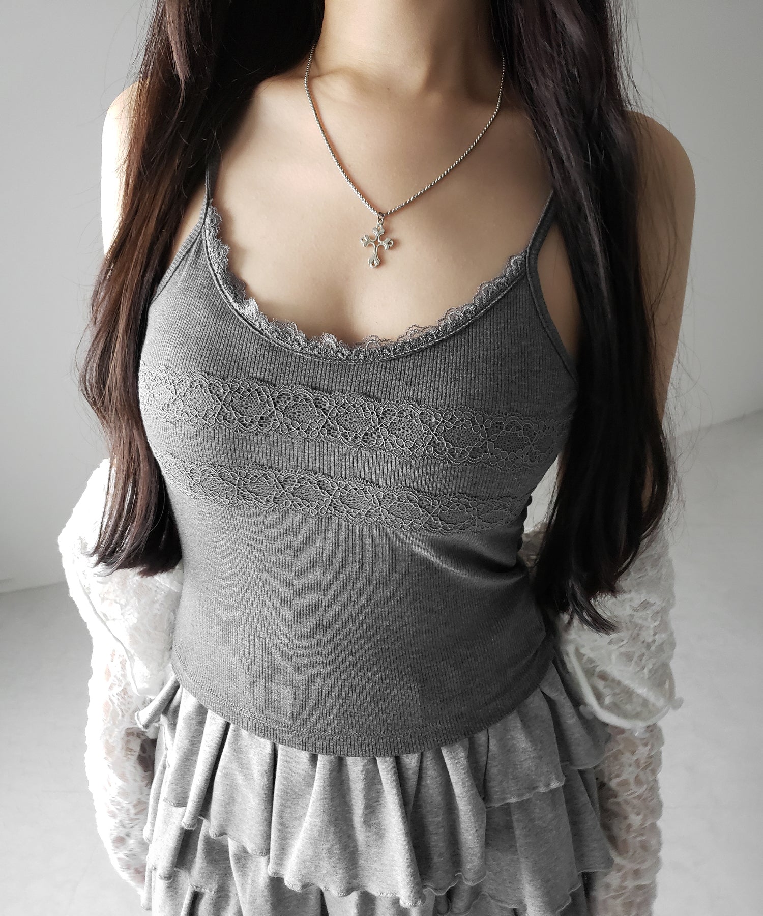 【 ３color 】ダブルレース切替リブキャミソール ／ double lace switching ribbed camisole
