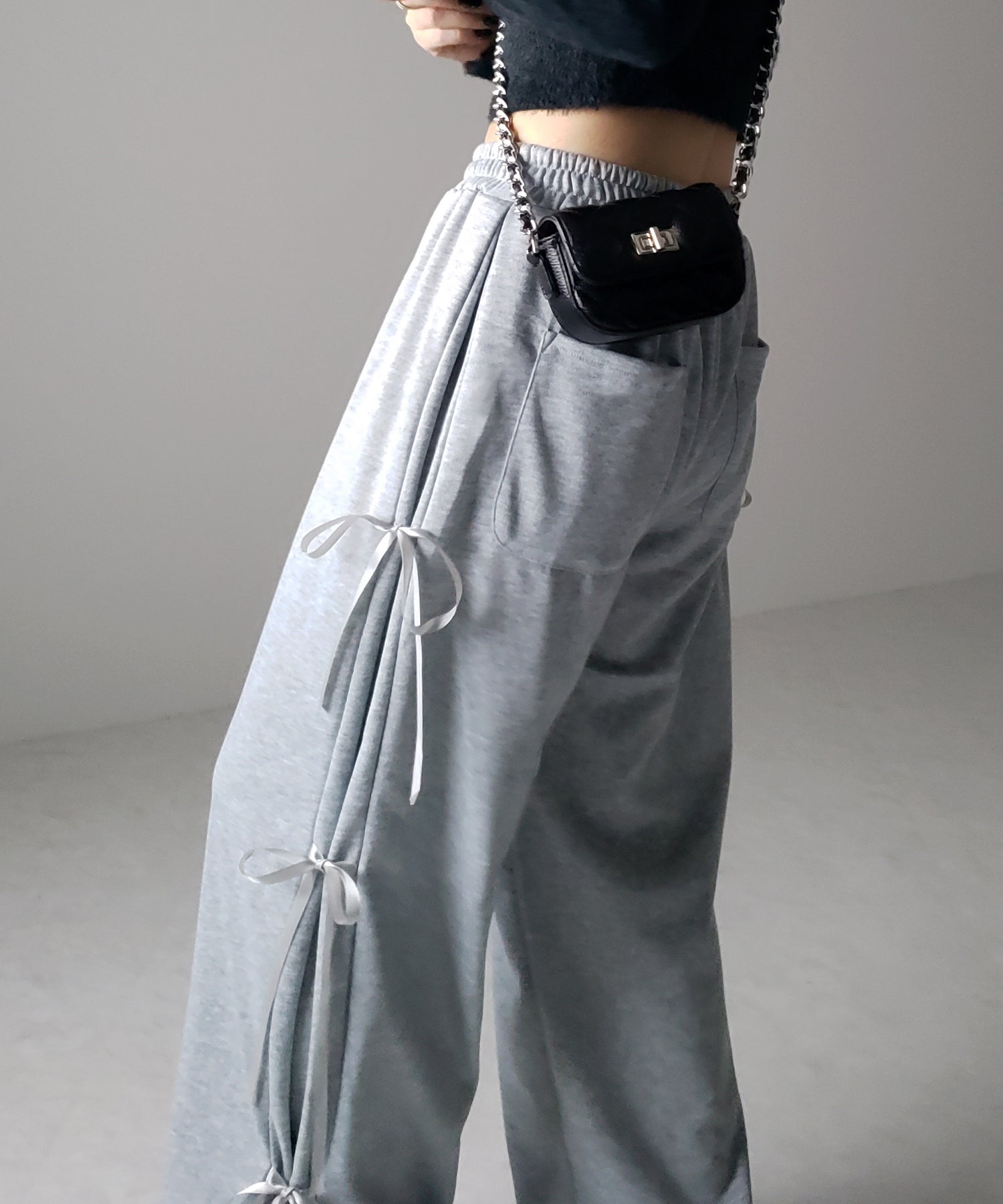 【 ２color 】３ストラップサイドリボンワイドスウェットパンツ／ three strap side ribbon wide sweat pants