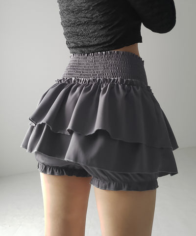 【 ３color ／ ３size 】２段フリルシャーリングミニスカパン ／ double frill shirring mini skirt pants