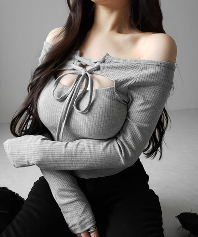 レースアップリボンカットアウトオフショルリブロンT ／ lace up ribbon cutout offshoulder ribbed long T-shirt