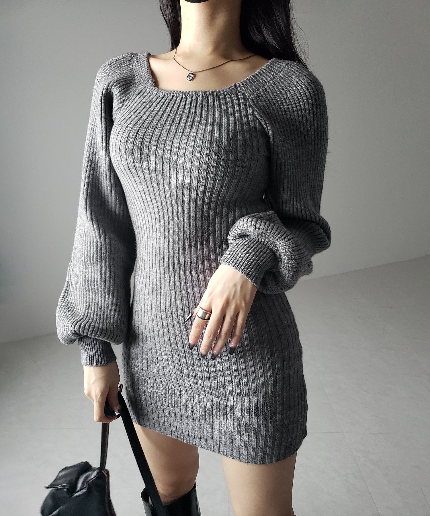 【 ２color 】スクエアネックリブニットミニワンピース ／ square neck rib knit mini one piece