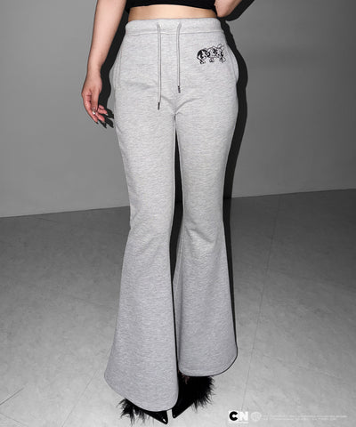 【THE POWERPUFF GIRLS】パワーパフガールズバックレタリングロゴスウェットフレアパンツ / back lettering logo sweat flare pants【 セットアップ着用可能 】