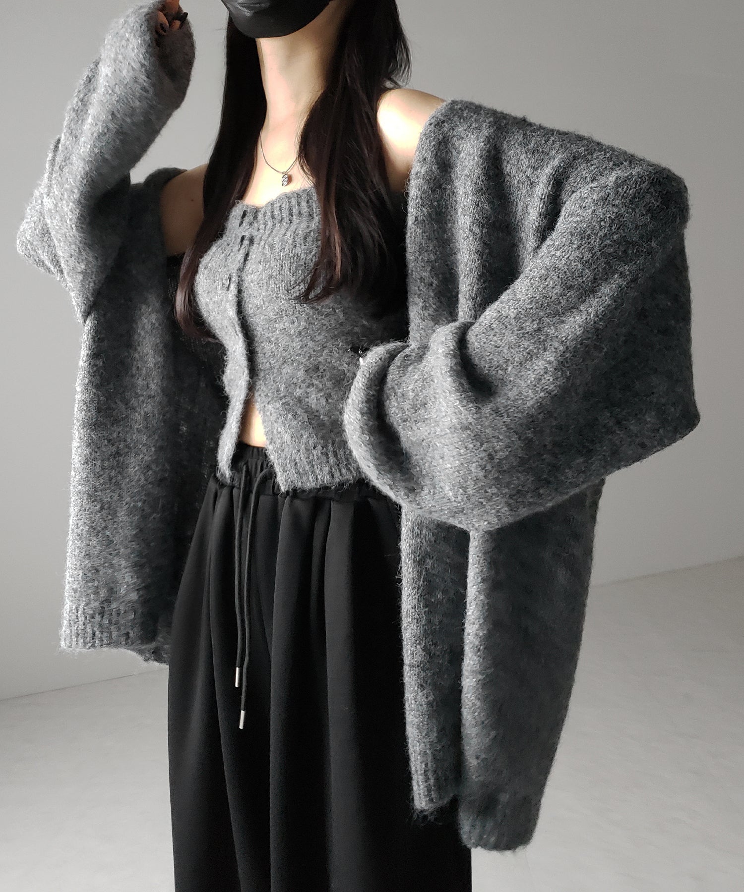 【 ２点セット 】ニットボタンビスチェ ＋ロングカーディガンセット ／ knit button bustier + long cardigan set