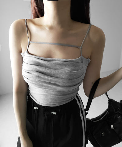 【 カップ付き／２WAY 】ラインストラップタックショートキャミソール ／ line strap tuck short camisole