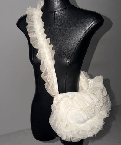 チュールフリルショルダーボディバッグ／ tulle frill shoulder body bag