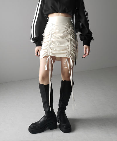 【 インパン裏地付 ／ セルフカット調節可能 】 ストラップダブルリボンシャーリングミニスカート ／ strap double ribbon shirring mini skirt