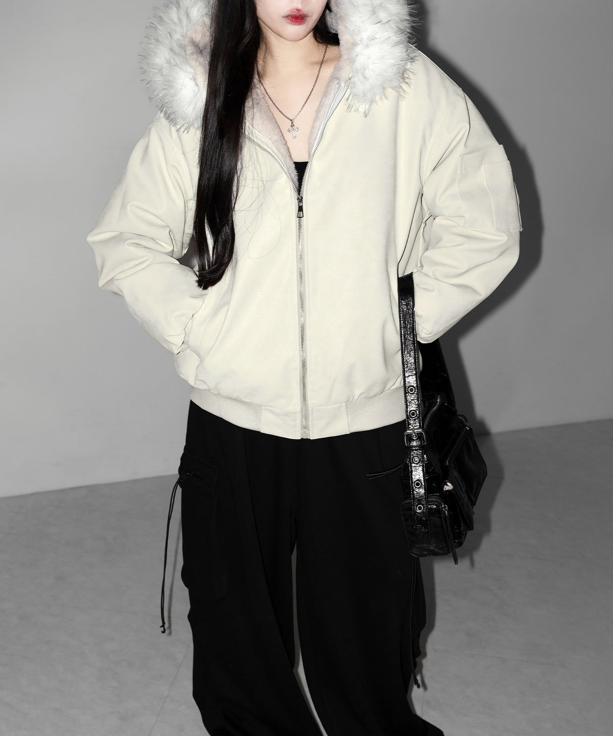 ファーフードヴィンテージフェイクレザーオーバーブルゾン ／ fur hooded vintage fake leather over blouson