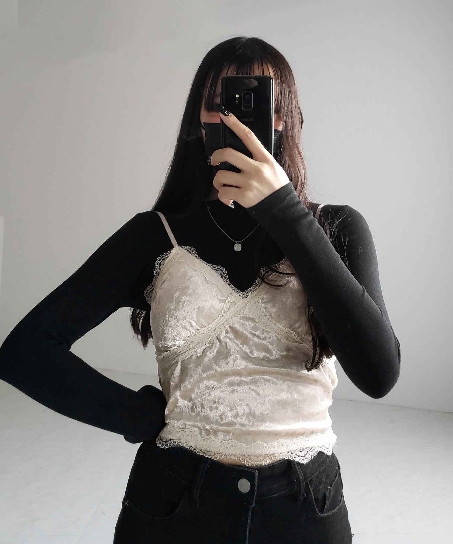 【 カップ付き 】レーシーベロアショートビスチェキャミソール ／ velor lacy short bustier camisole