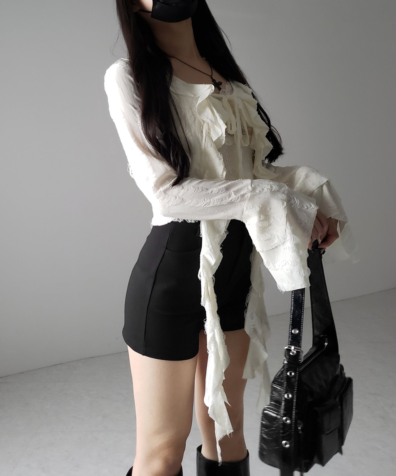 【 ２color 】ダメージフリルショートリボンカーディガン ／ damage frill short ribbon cardigan