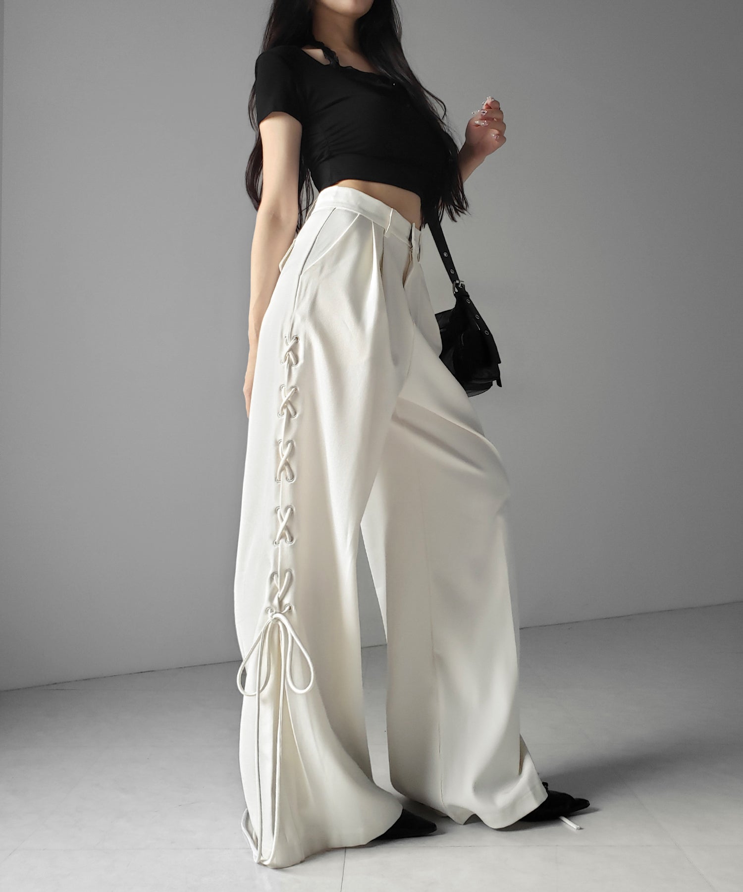 レースアップダブルタックワイドスラックス ／ laceup double tack wide slacks