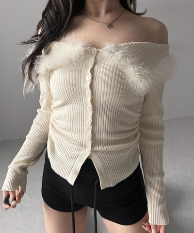 フェザーファー襟オフショルリブニットトップス ／feather fur collar off shoulder rib knit tops