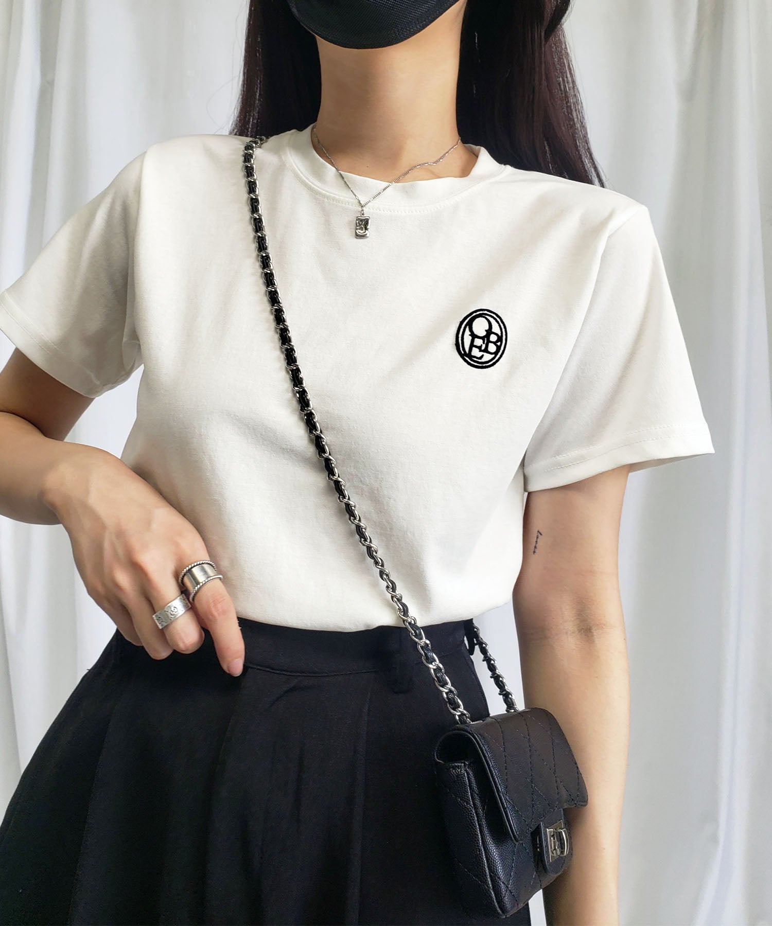 OBE刺繍 ミニロゴＴシャツ【 韓国製 】