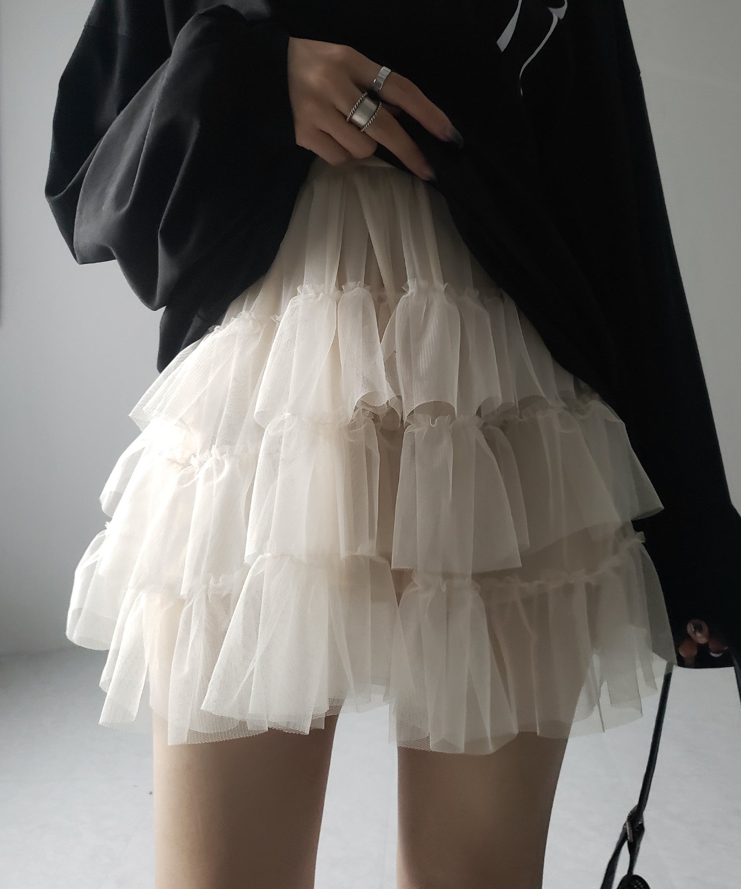 【 ３color 】チュールフリルボリュームミニスカート ／ tulle frill volume mini skirt