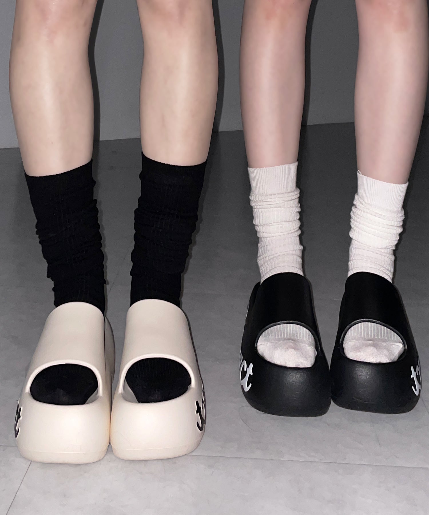 レタリングロゴ厚底スライドサンダル ／ lettering logo platform slide sandals