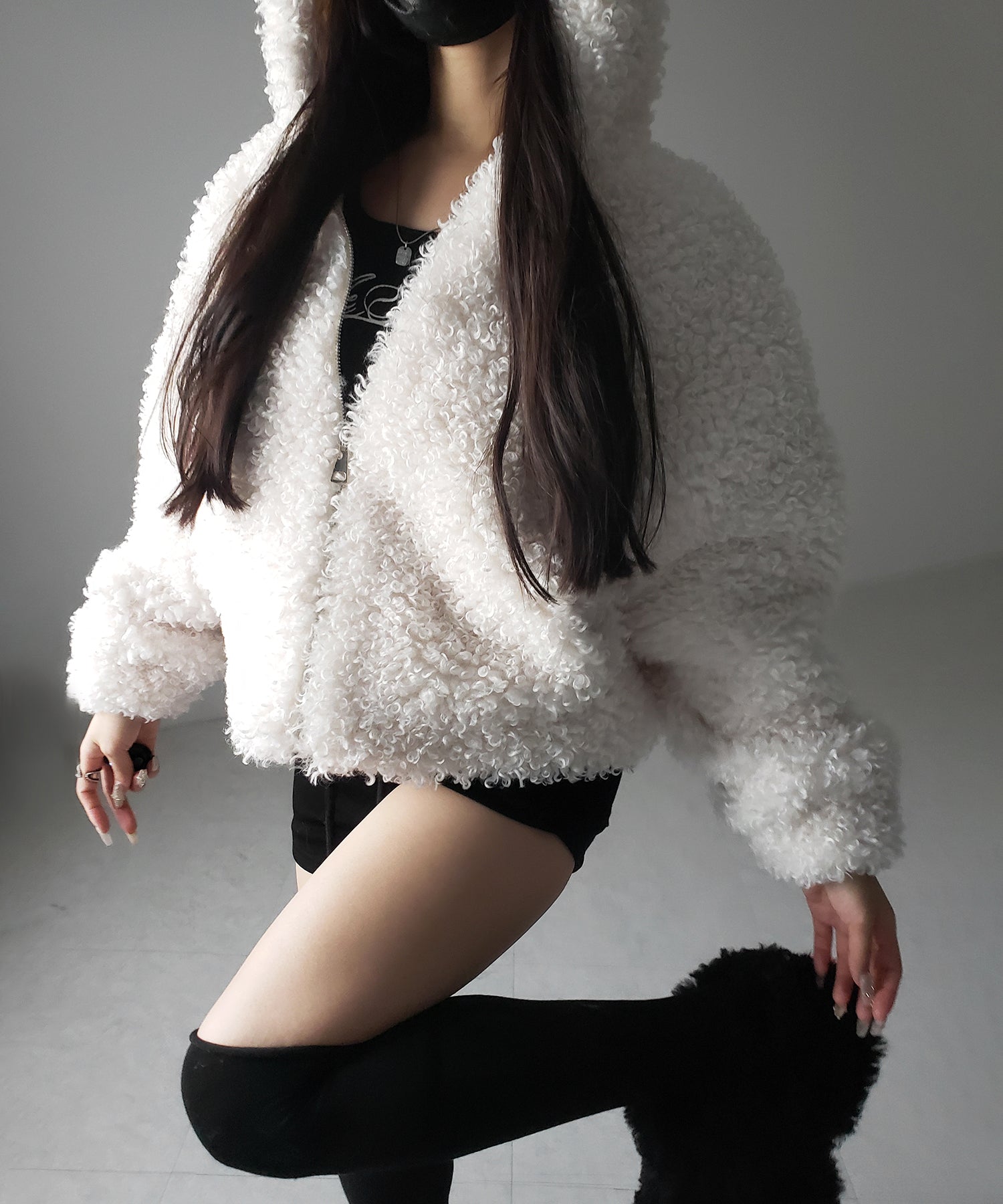 テディボアジップアップフーディクロップドコート ／ teddy boa zipup hoodie cropped cat