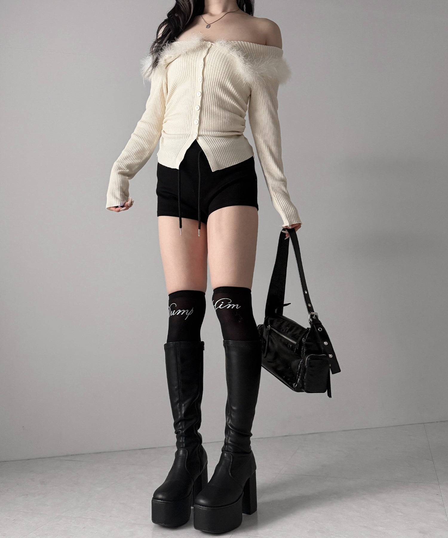 フェザーファー襟オフショルリブニットトップス ／feather fur collar off shoulder rib knit tops