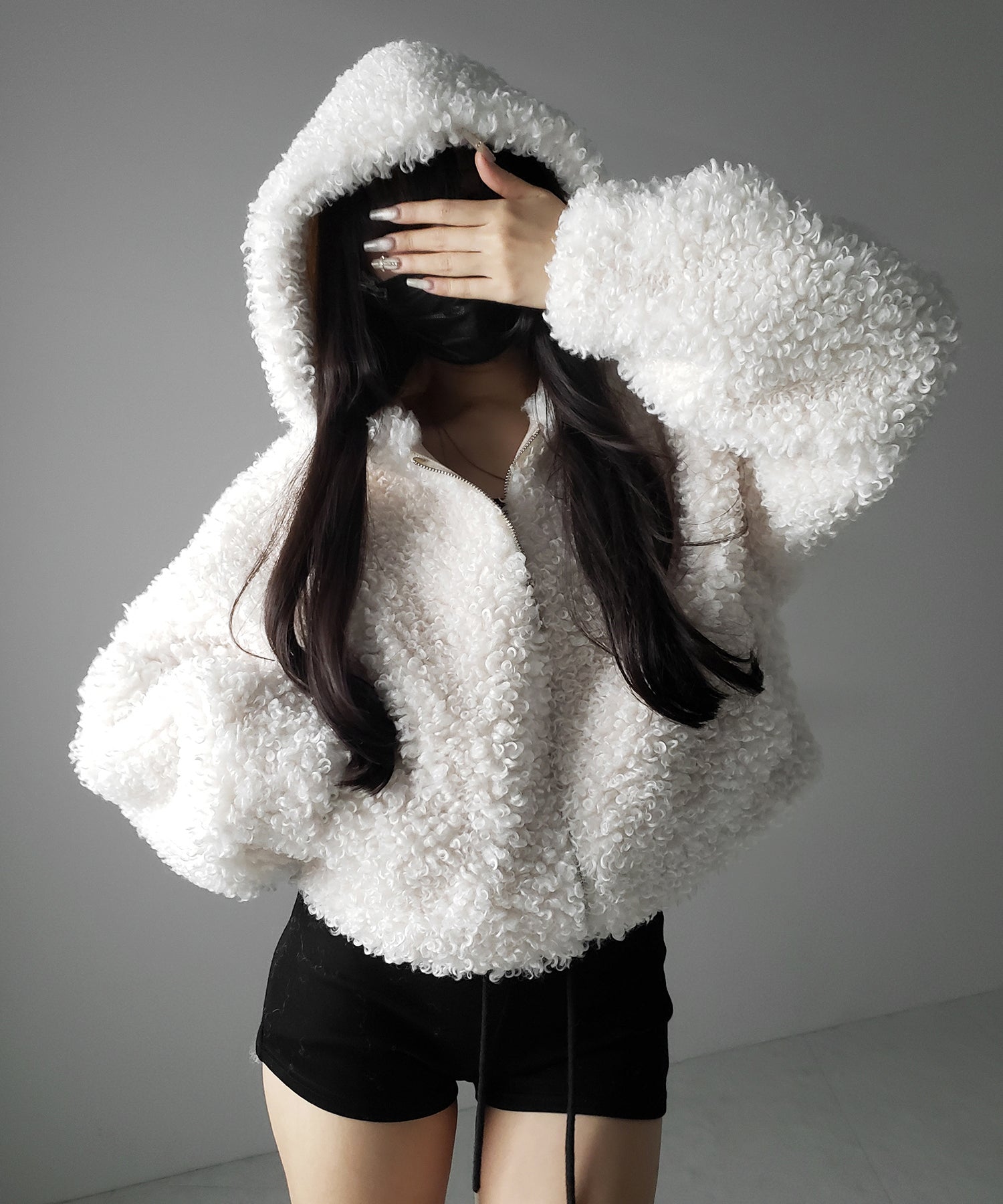 テディボアジップアップフーディクロップドコート ／ teddy boa zipup hoodie cropped cat