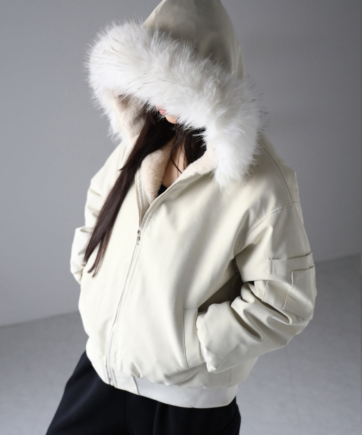 ファーフードヴィンテージフェイクレザーオーバーブルゾン ／ fur hooded vintage fake leather over blouson