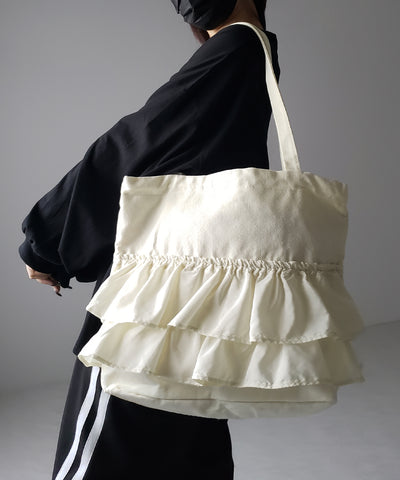 【 ２color 】ティアードフリルBIGキャンバストートバッグ ／ tiered frill big canvas tote bag