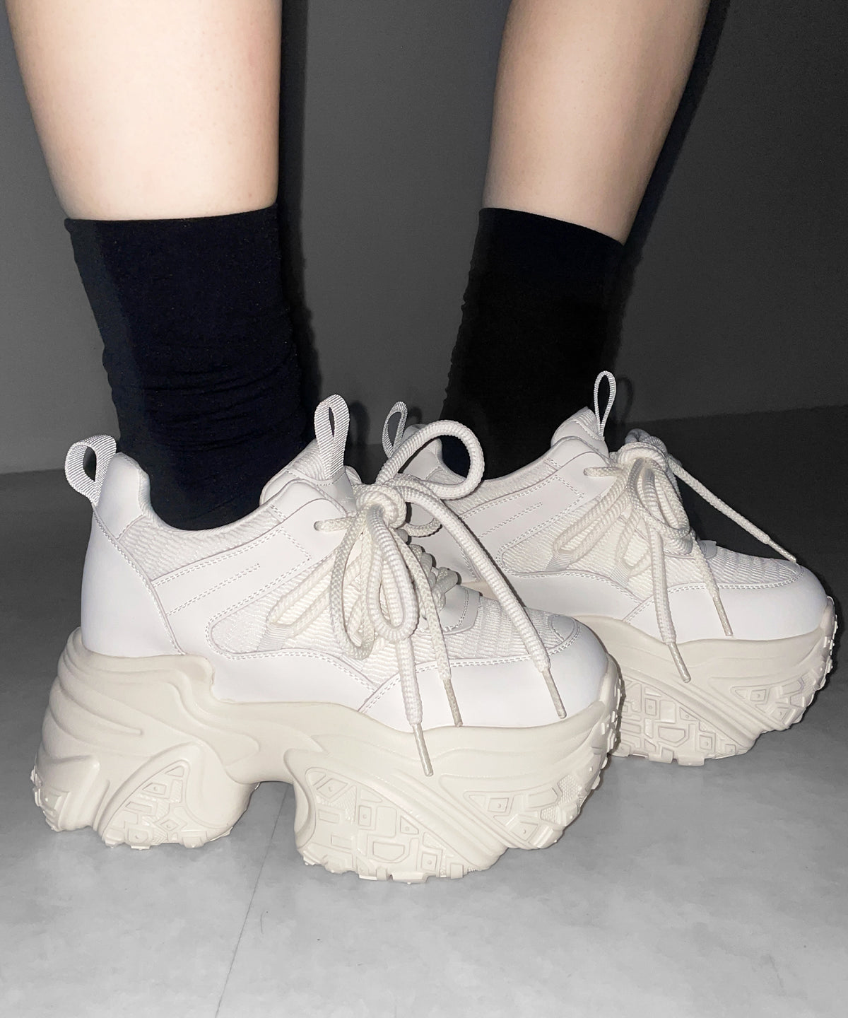 【 +10.5cm盛れ 】レースアップ厚底スニーカー ／ +10.5cm lace-up platform sneakers