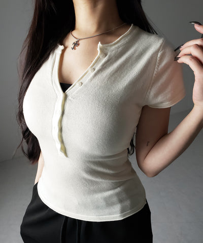 ヘンリーネック半袖ぴちニットトップス ／ henley neck short sleeve pichi knit tops